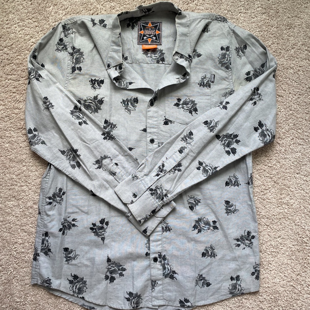 Dravis Button Down